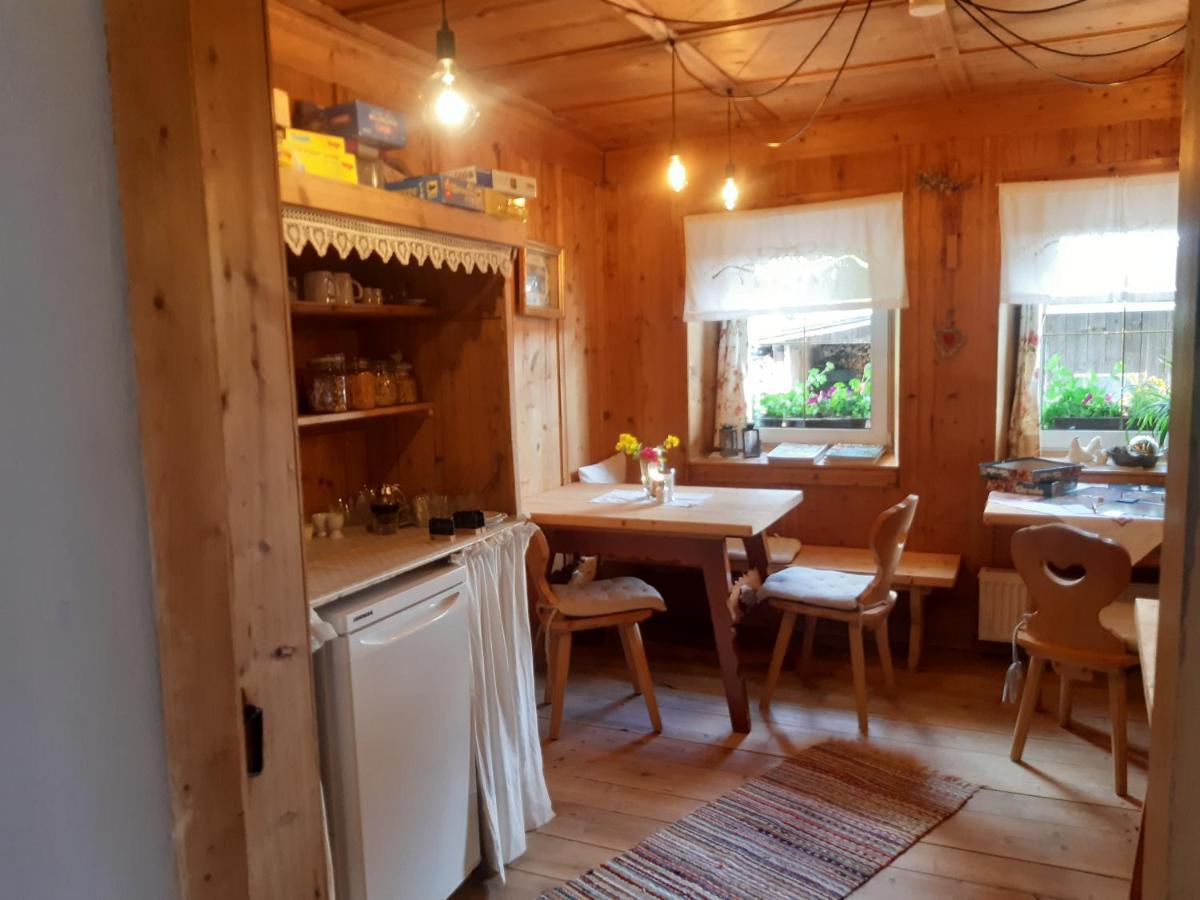 Bed & Breakfast Dolomiti Bey Haus Pinter Assling Esterno foto