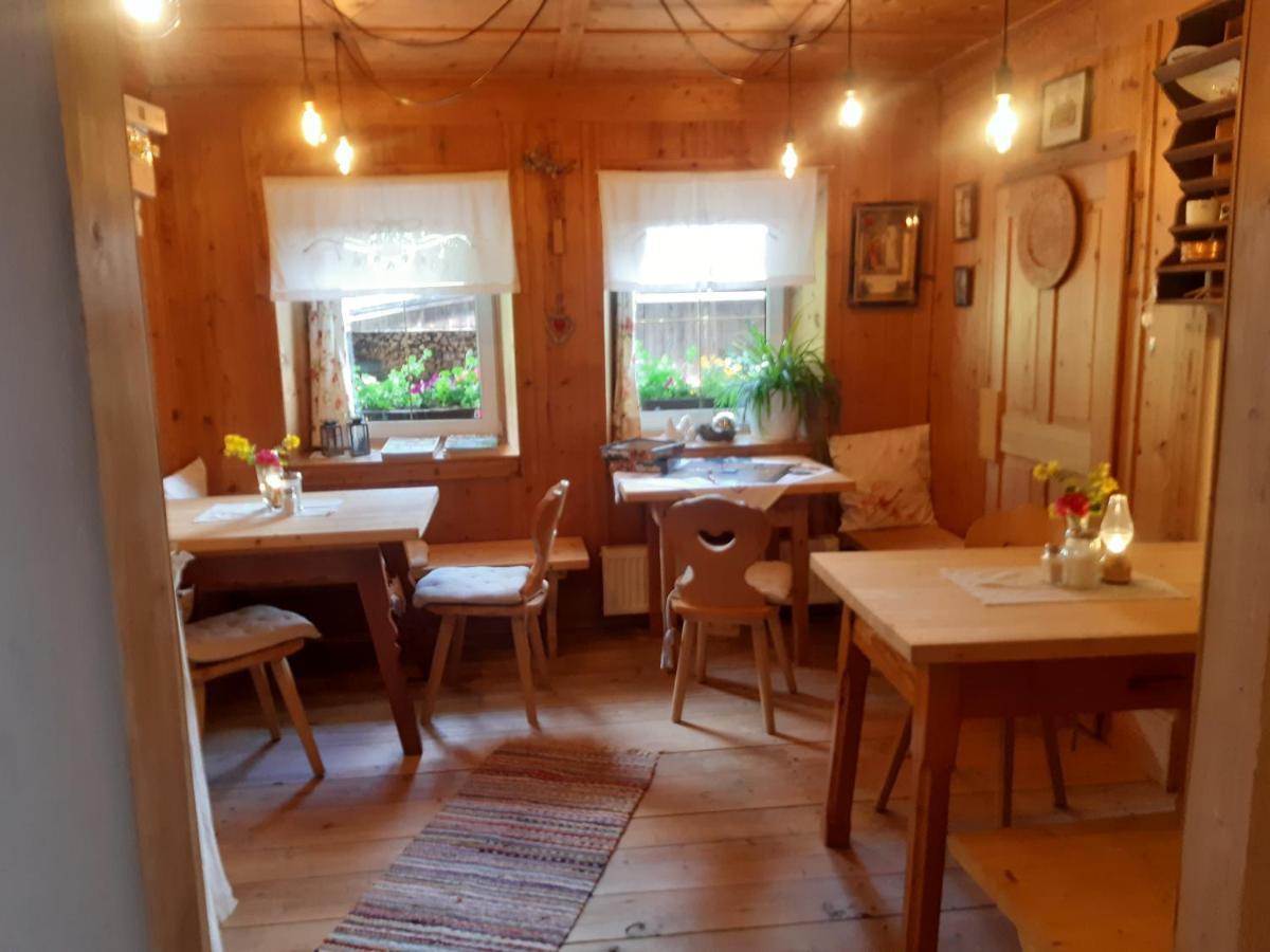 Bed & Breakfast Dolomiti Bey Haus Pinter Assling Esterno foto